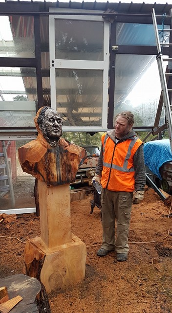 received_2210410442318957